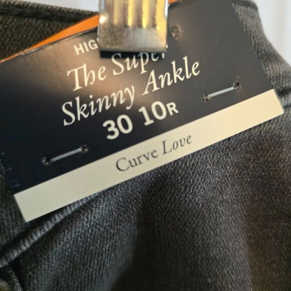 ABERCROMBIE & FITCH SUPER SKINNY ANKLE HIGH RISE BLACK JEANS W30 10R NWT - Picture 3 of 10